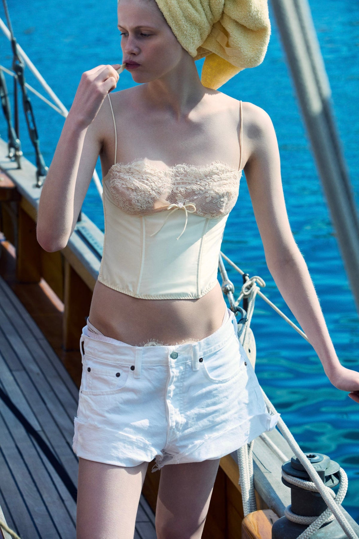 Victoria Bustier - Cream
