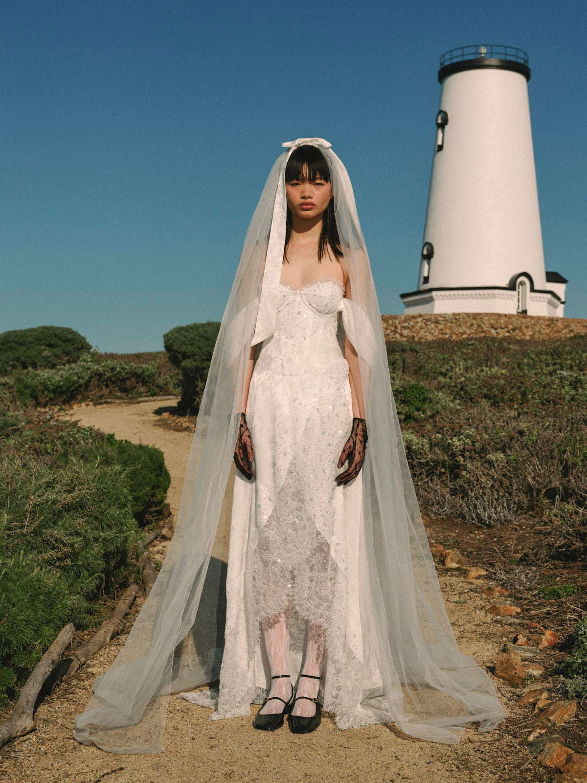 Fiorenza Veil - White