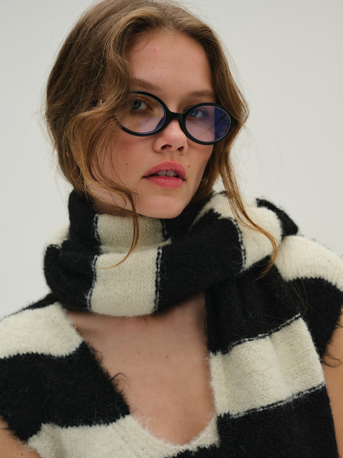 Meggy Crop Top and Scarf - Black