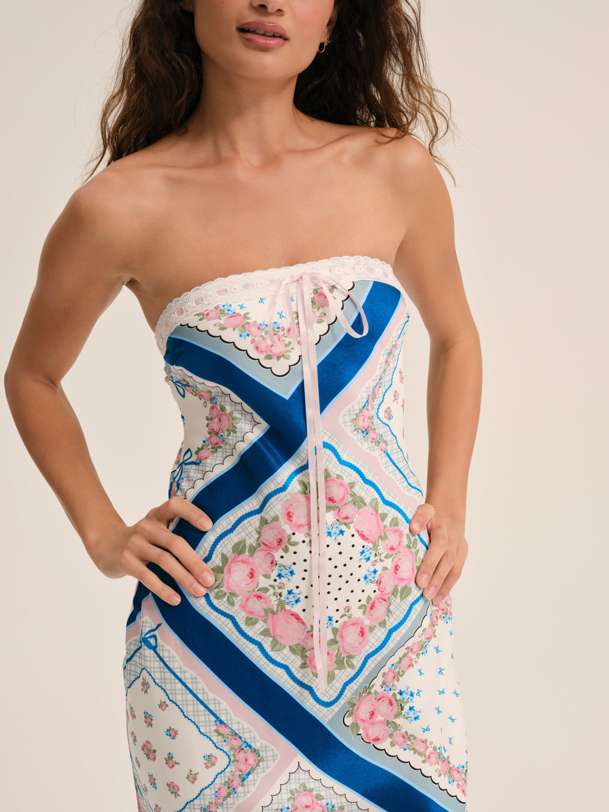 Daisy Mae Midi Dress - Blue