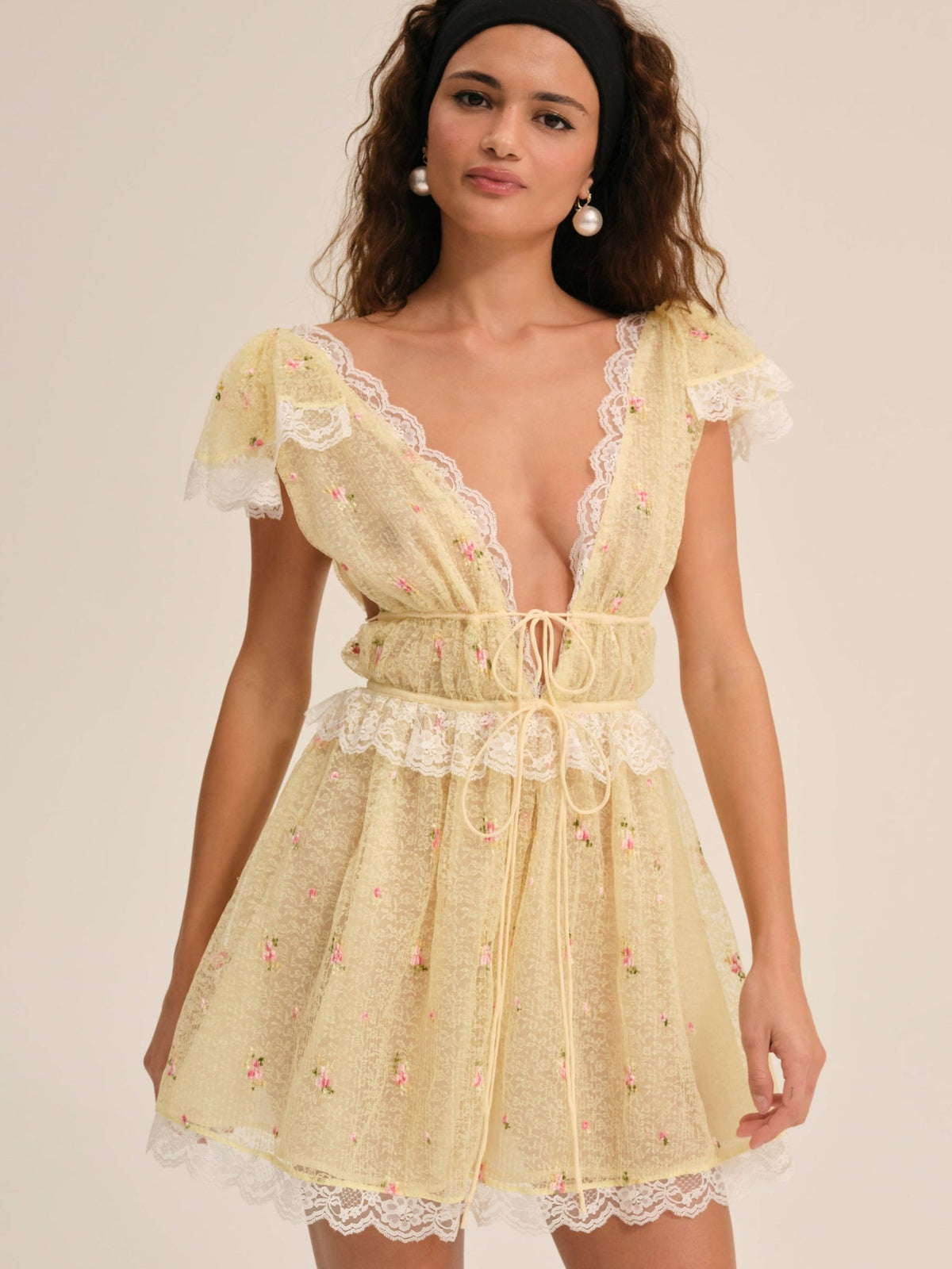 Poppy Lace Mini Dress - Yellow