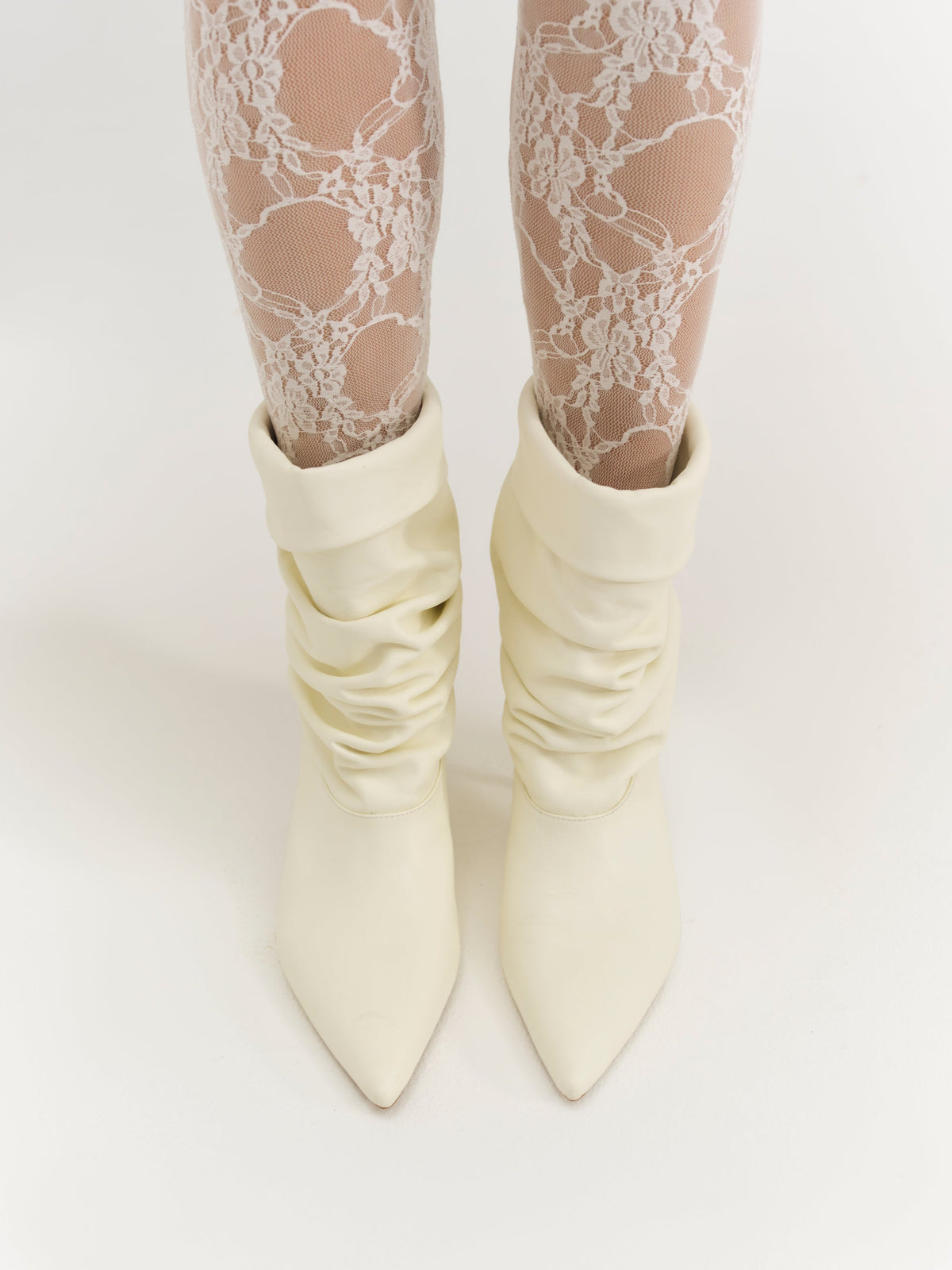 Verbana Slouch Boot - Cream