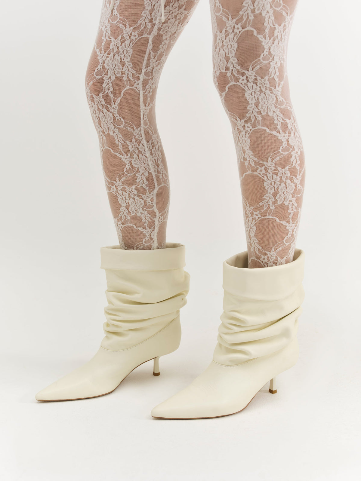 Verbana Slouch Boot - Cream
