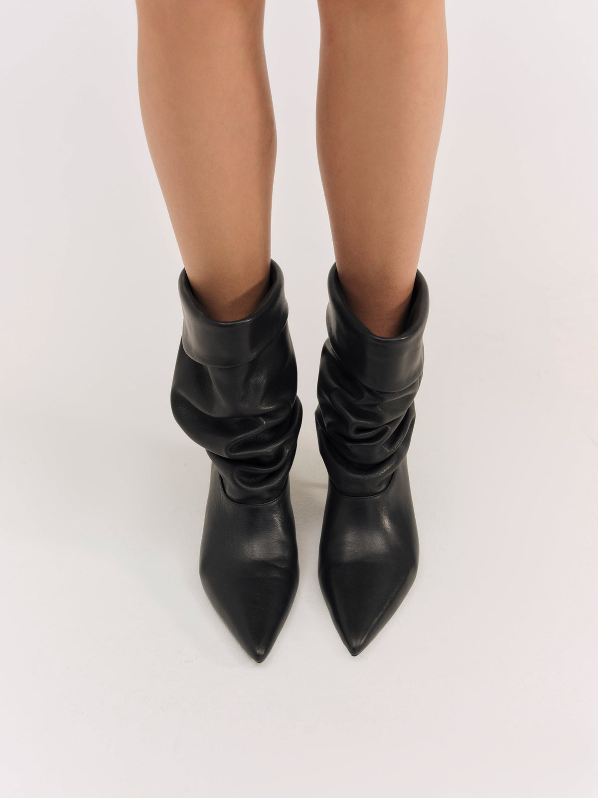 Verbana Slouch Boot - Black