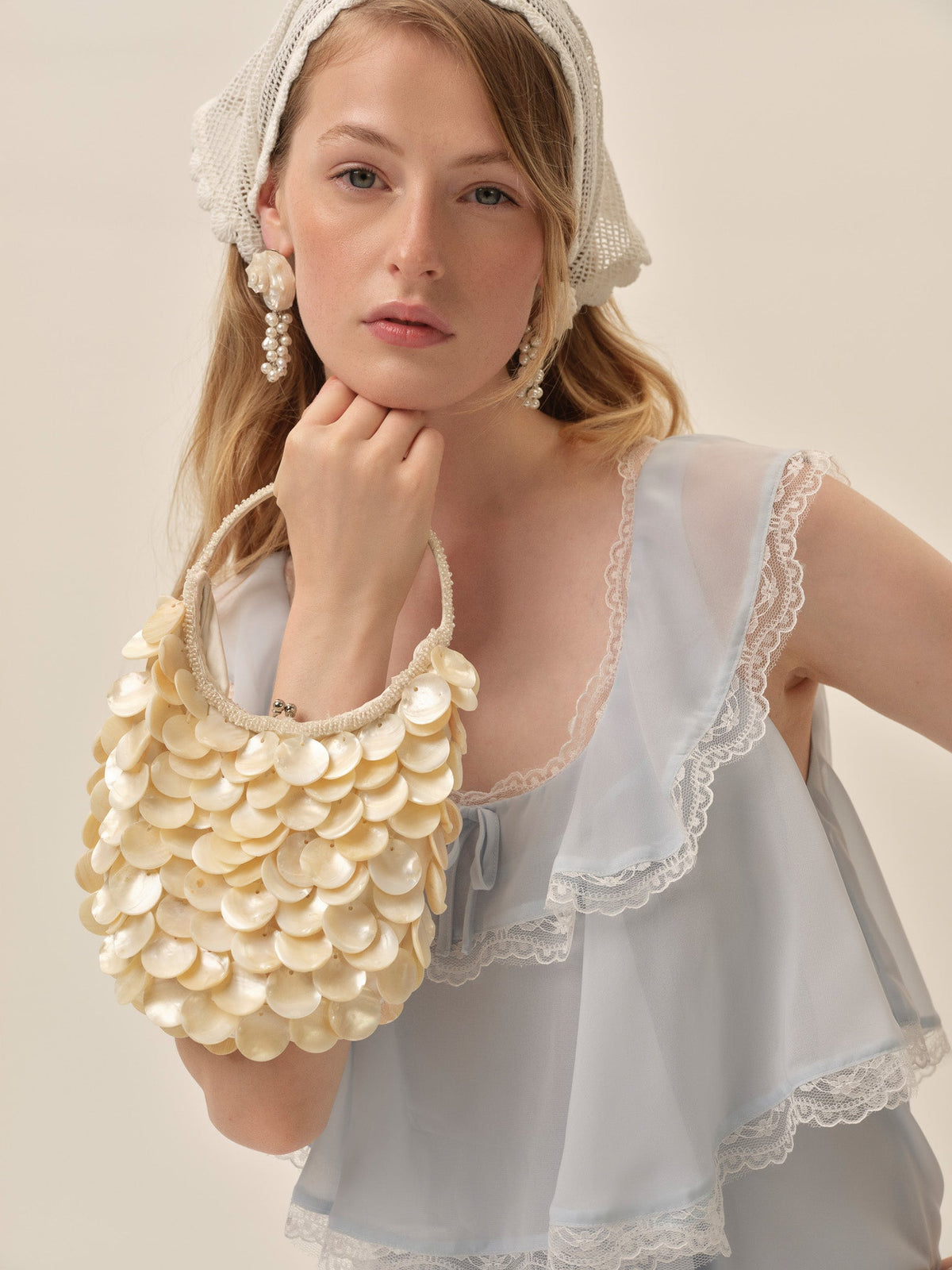 Shell Pailette Purse - Cream