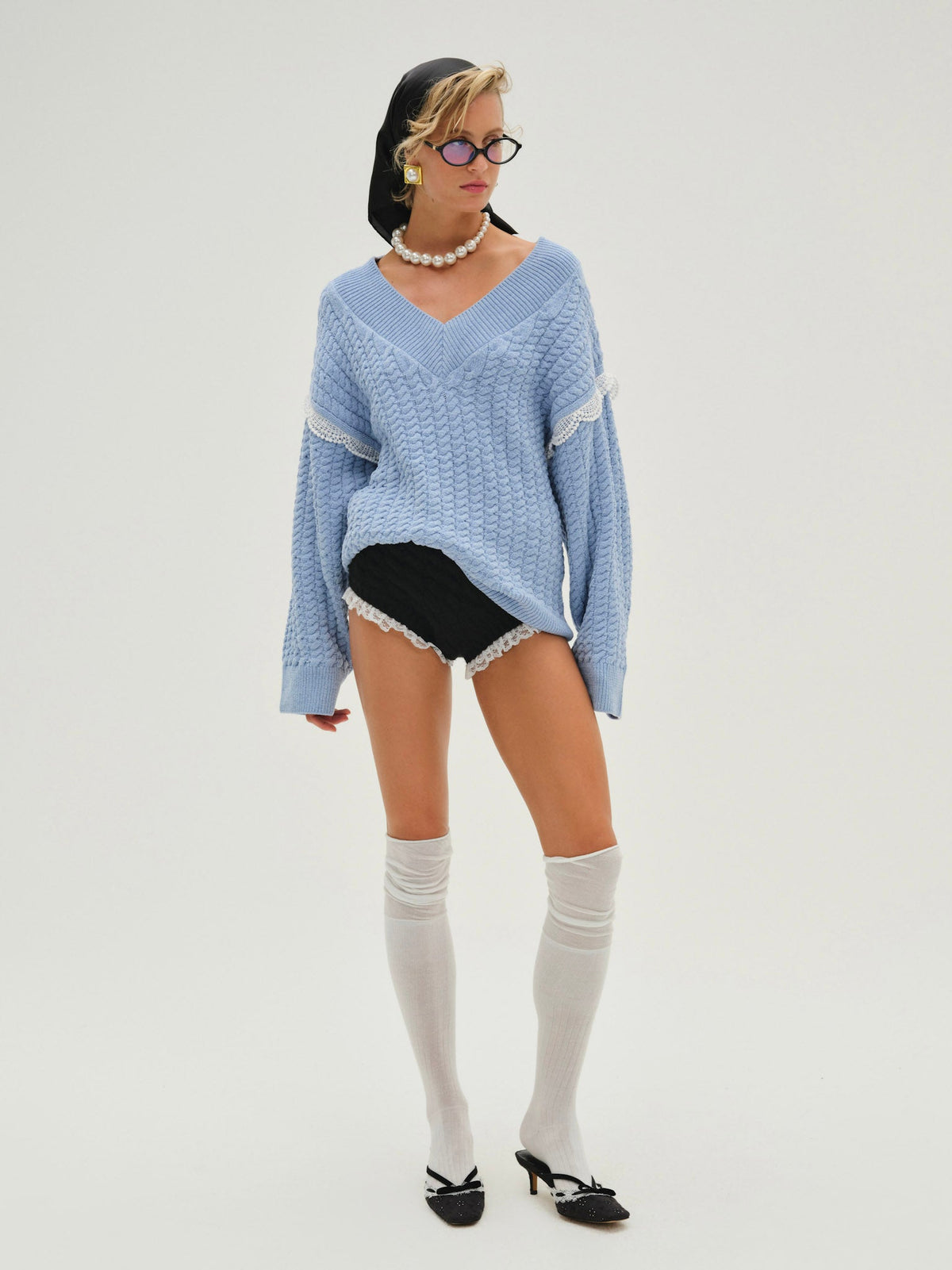 Tierra Oversized V-Neck Sweater - Blue