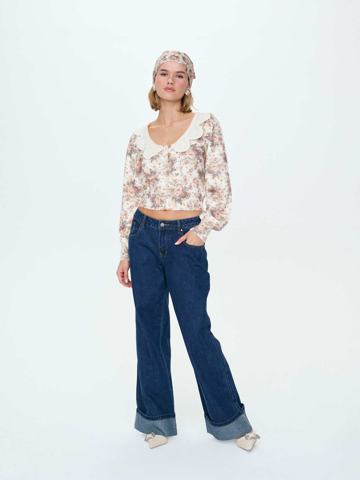 Betsy Floral Sweater - Cream