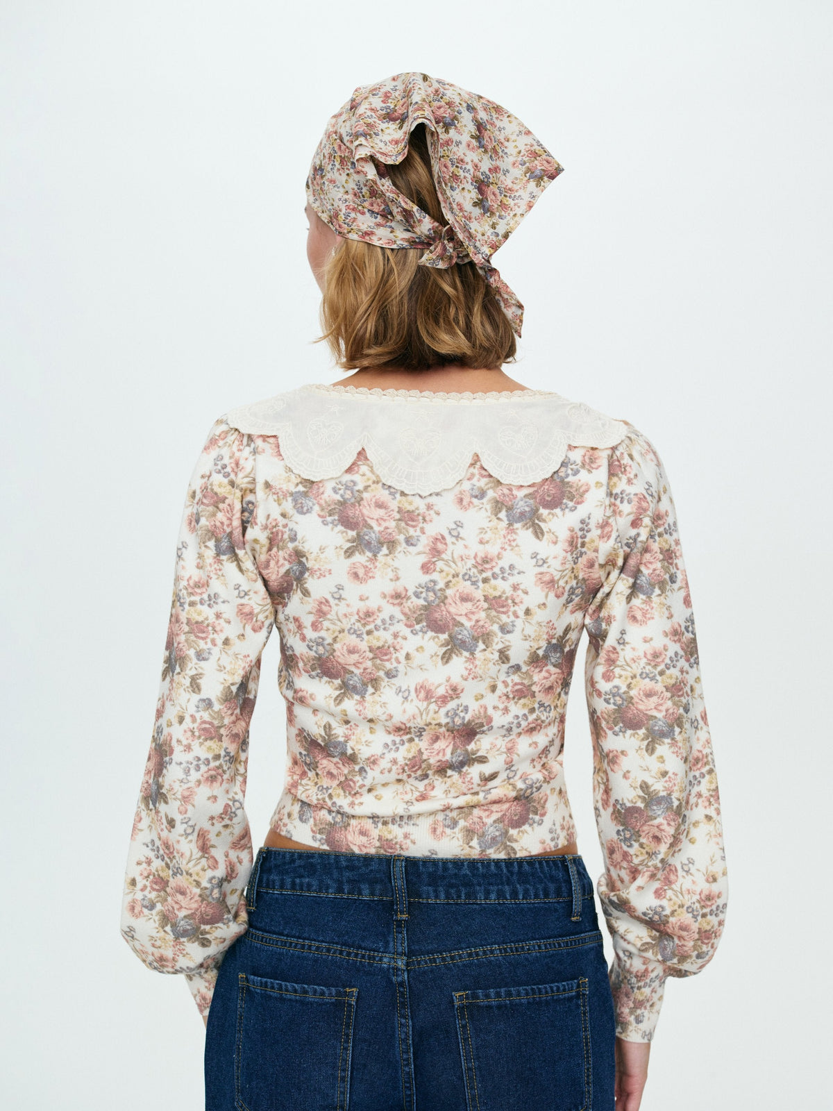 Betsy Floral Sweater - Cream