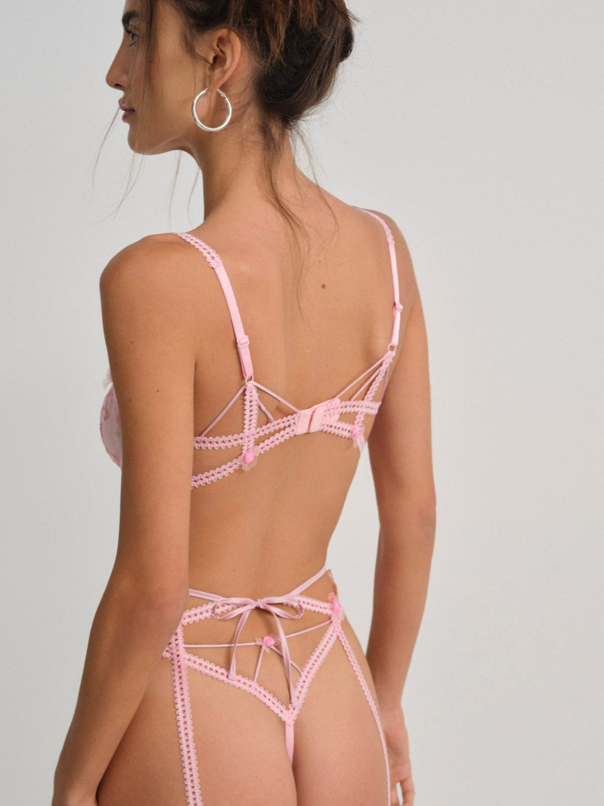Dainty Daphne Garter Belt - Pink