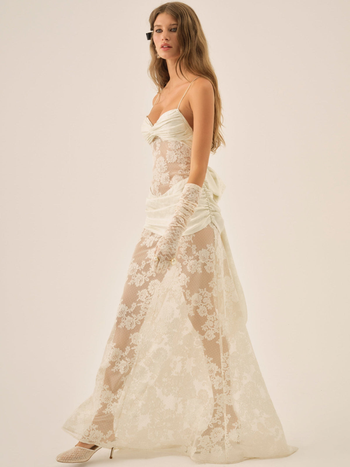 Daisy Lace Gown - Cream