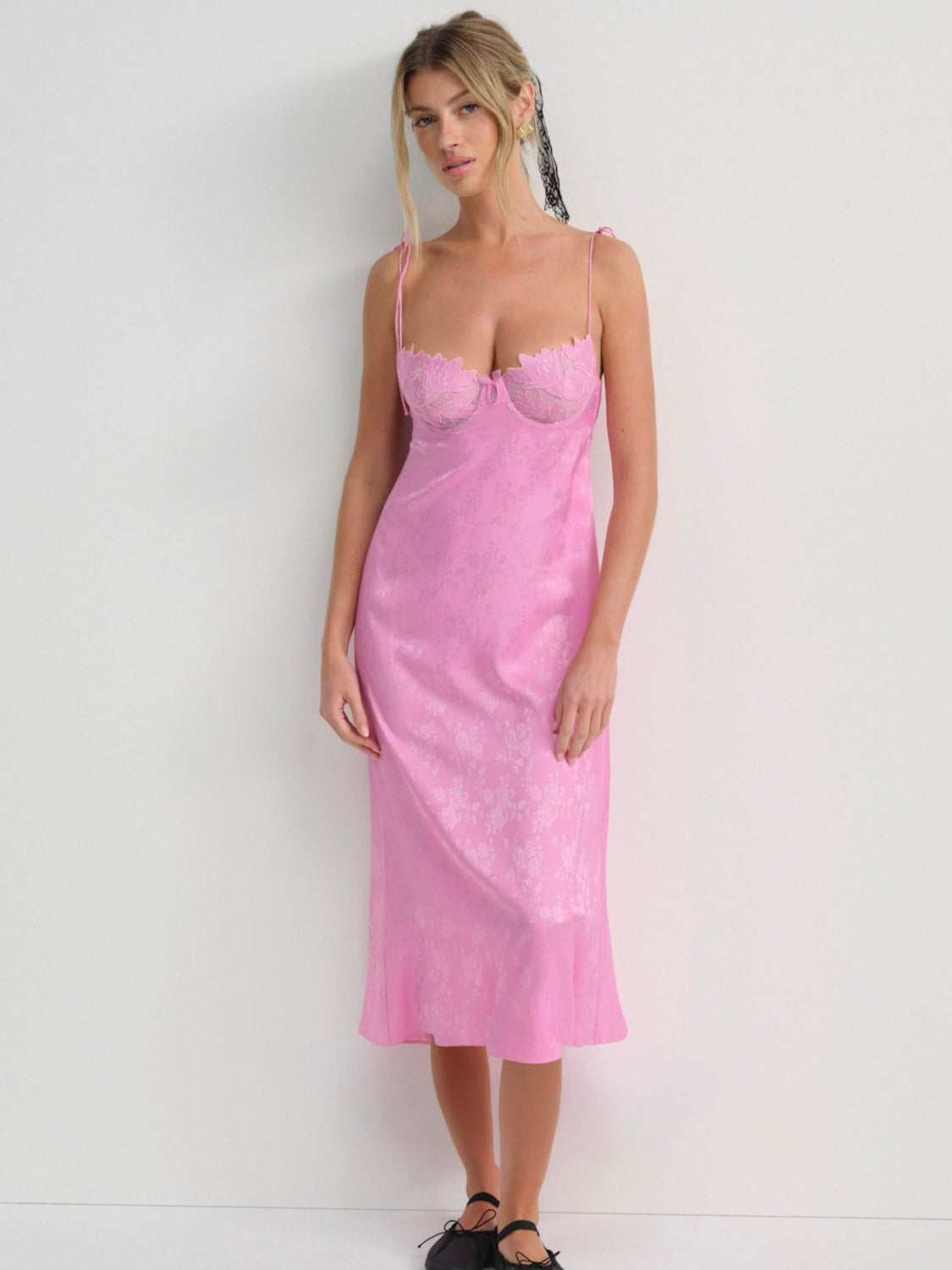 Maye Embroidered Slip Dress - Pink
